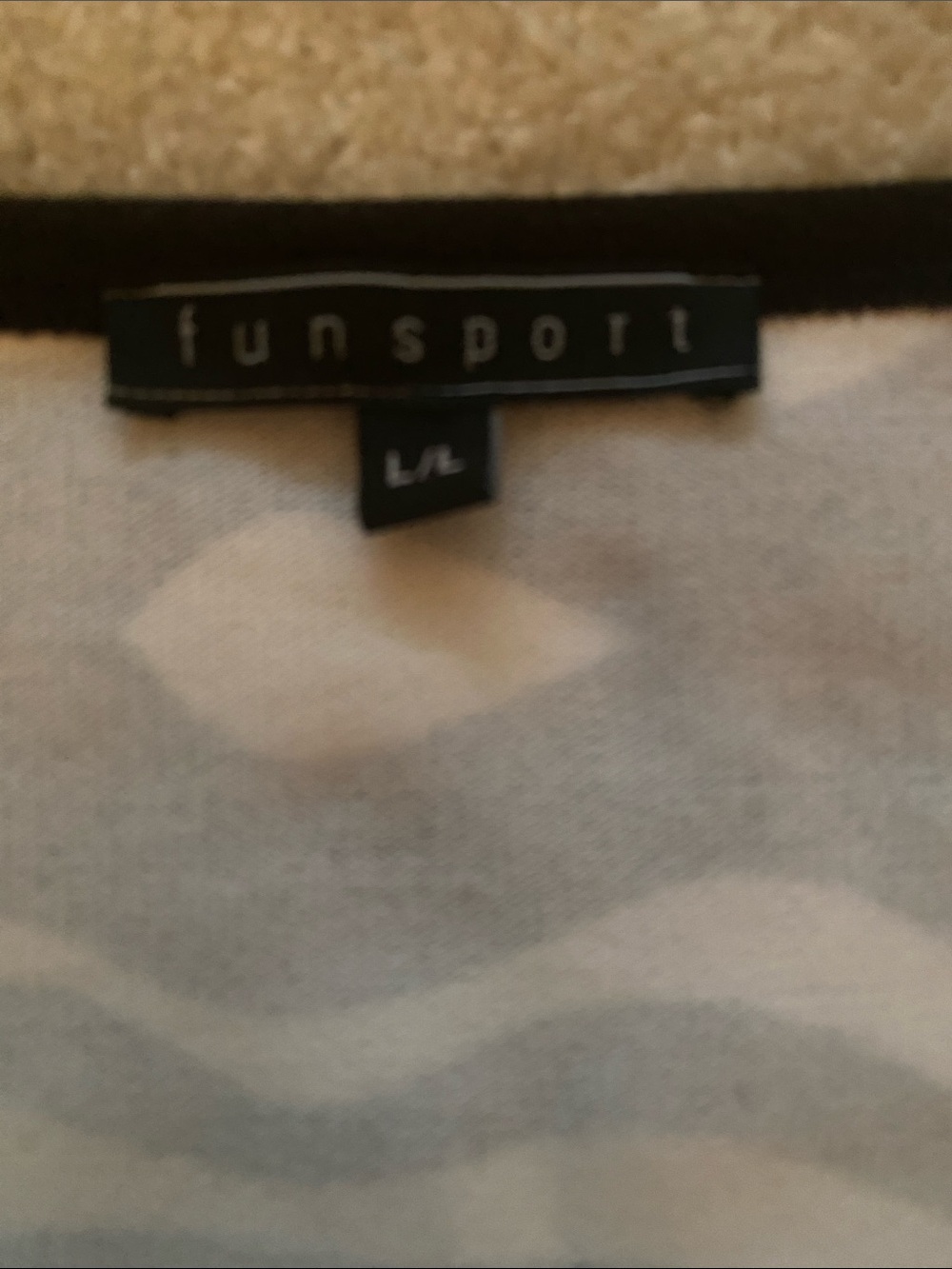 Funsport abstract tunic top size large. - Picture 5 of 7